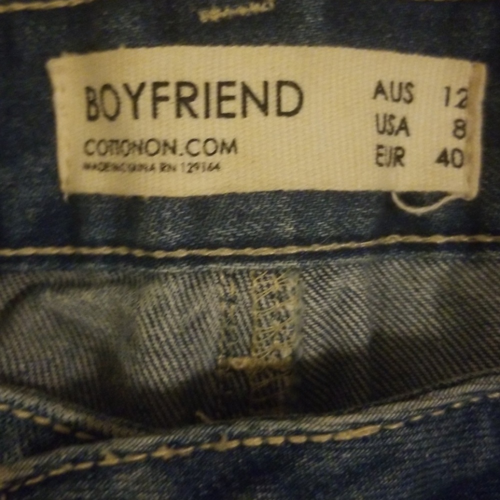 Jeans - Picture 2 of 2